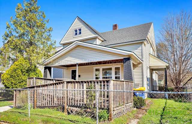 STUNNING REMODEL!!! Extremely Spacious 3 Bedroom (Extra Room) Home!! SECTION 8 APPROVED! (Handicap Accessible!) photos photos
