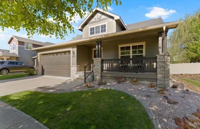 1790 North Winchester Street photos photos