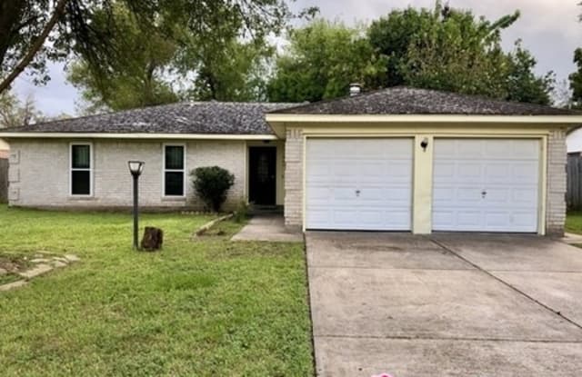 947 West Nelda Road - 947 West Nelda Road, Houston, TX 77088