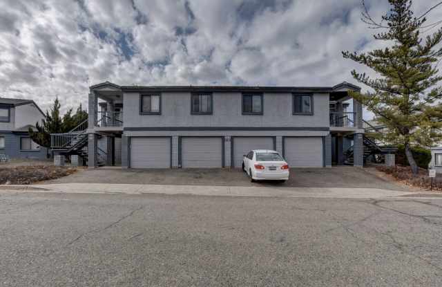Rent this 3 bedroom, 2.5 bathroom condo. photos photos