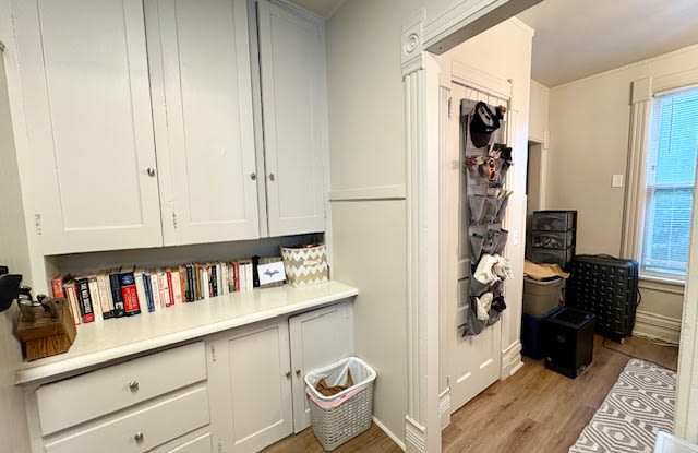 221-223 North Pinckney Street - 221-2R photos photos