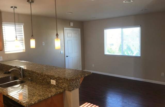 6760 Amherst Street - Unit B Gallery 3