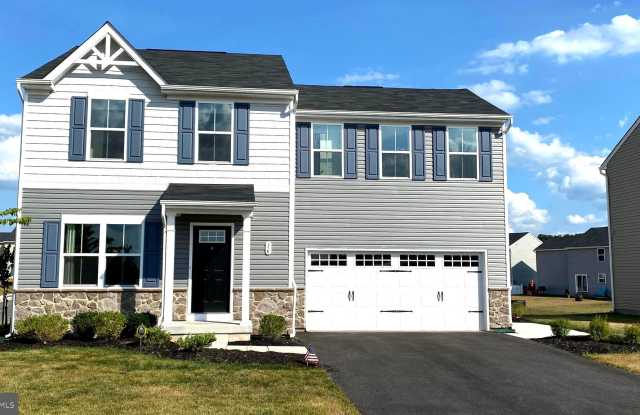 16 GRANT STREET - 16 Grant St, Taneytown, MD 21787