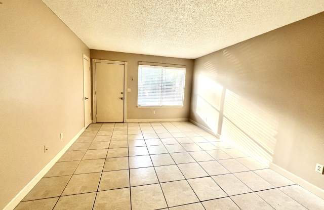 201 Marquette Avenue Unit #3 Gallery 2
