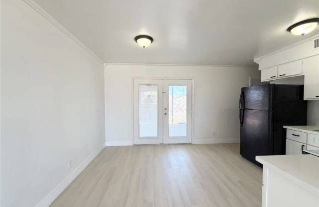 6508 EVERGREEN Avenue Gallery 3