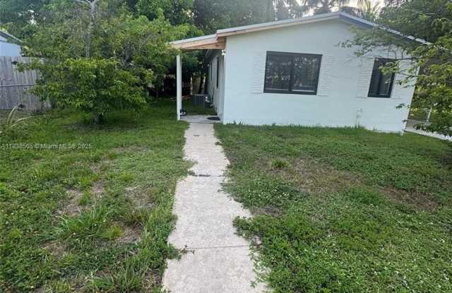 891 NW 33rd Ter photos photos