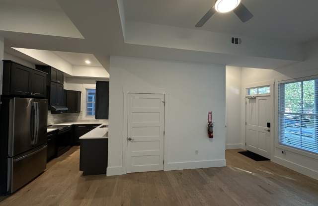 530 East Park AvenueUnit A Gallery 4