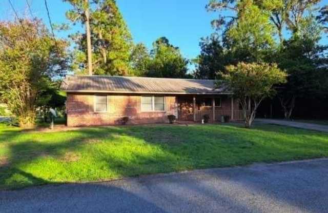 664 Mitscher Drive photos photos