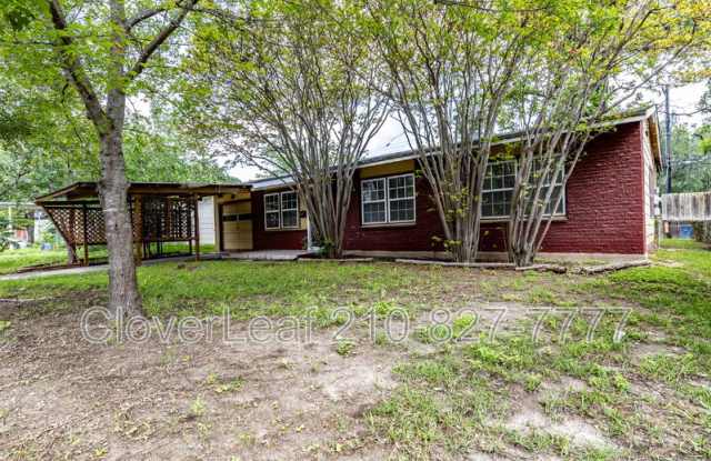 231 Craigmont Ln photos photos