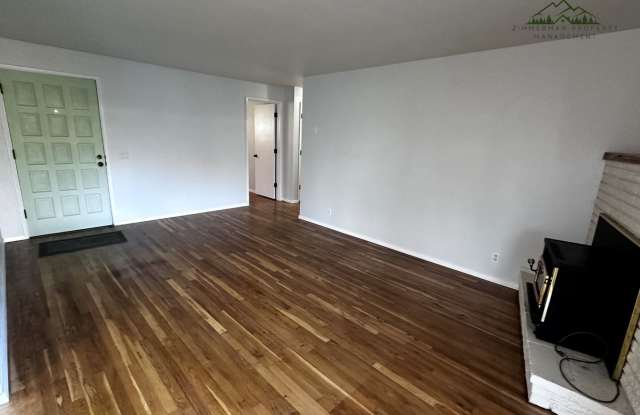 Nicely updated Springfield 3-bedroom 1 bathroom, Gallery 4