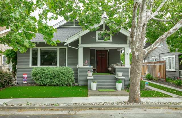 Charming Upgraded 2 Bedroom 2 Bath Rose Garden Home photos photos