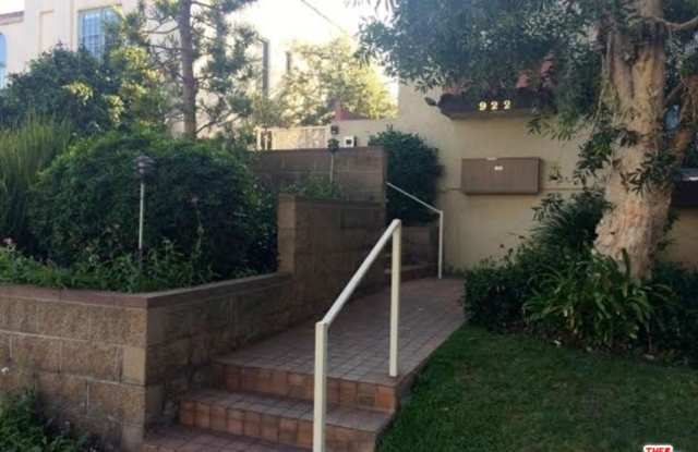 922 LINCOLN - 922 Lincoln Blvd, Santa Monica, CA 90403