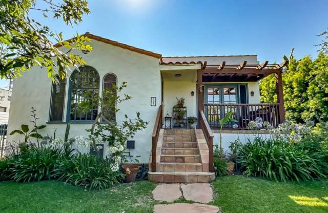 3037 St George photos photos