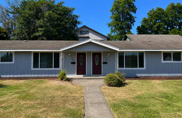 506 Elma Avenue East photos photos