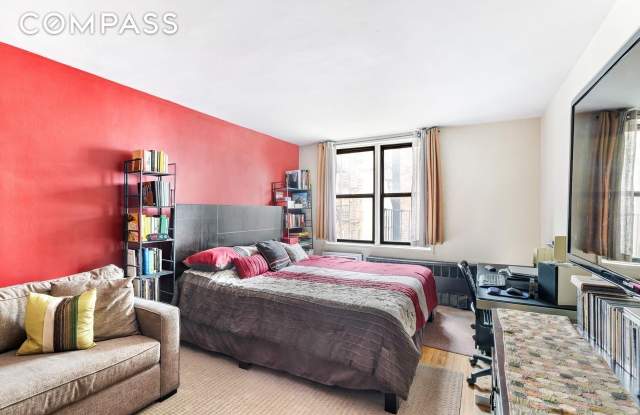 150 East 27th Street photos photos