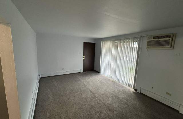 15226 Martin Luther King Drive Gallery 2