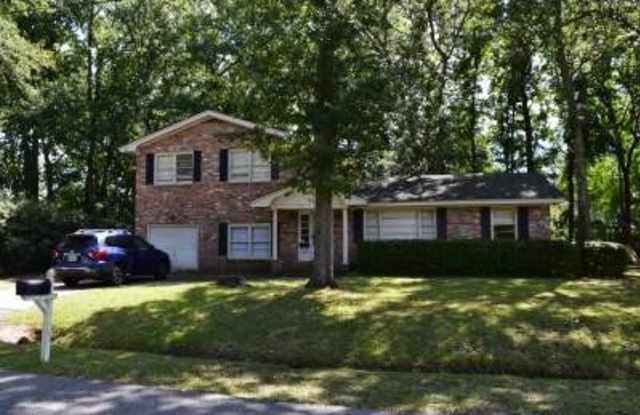 Great Location - Three Bedroom - Two and a half Bath Home photos photos