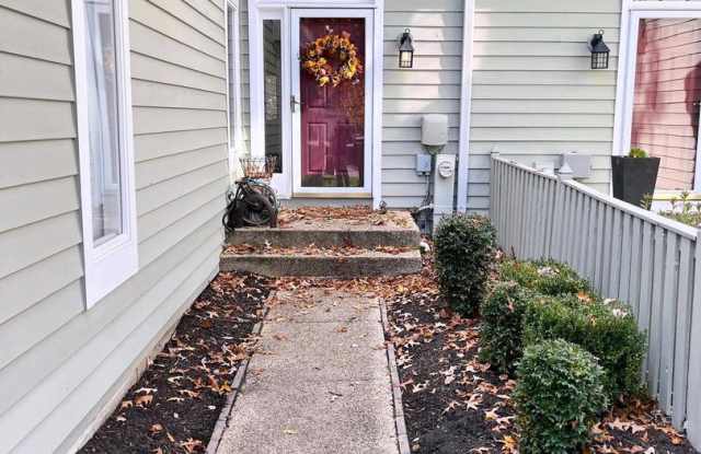 2820 MOCKINGBIRD CT Gallery 4