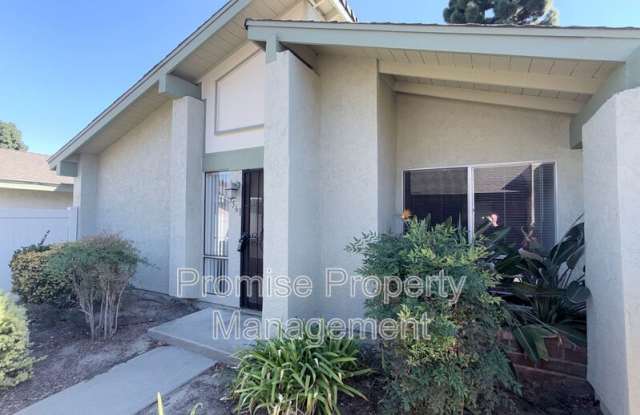 3561 Guava Way Gallery 1