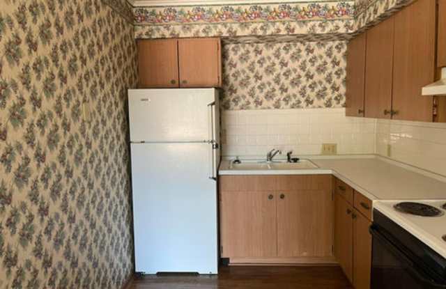 2 bedroom 1 bathroom upstairs apartment Gallery 4