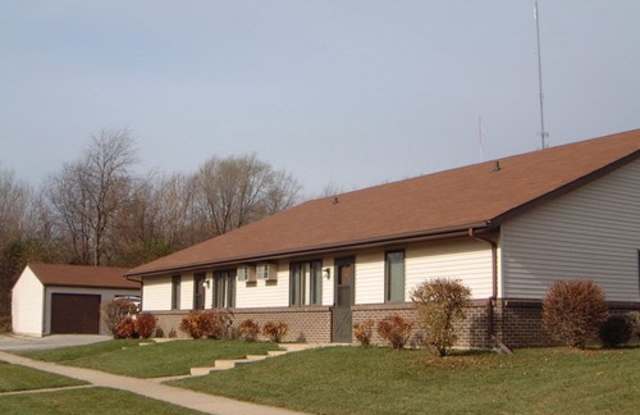 4120 Applewood Lane - 4120 Applewood Lane, Loves Park, IL 61111