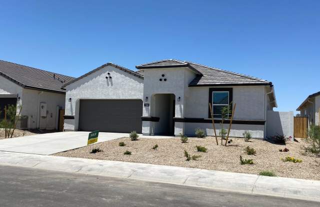 4 Bedroom, 2 Bath in Casa Grande Gallery 1