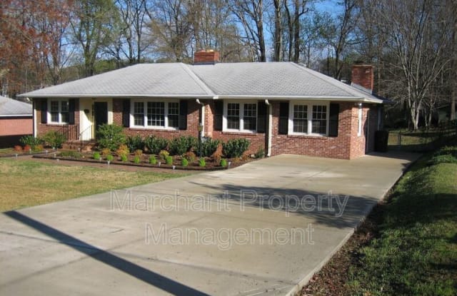 32 Primrose Lane - 32 Primrose Lane, Greenville, SC 29607 32 Primrose Lane - 32 Primrose Lane, Greenville, SC 29607