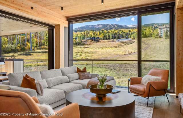 180 Wood Road unit: 404 photos photos