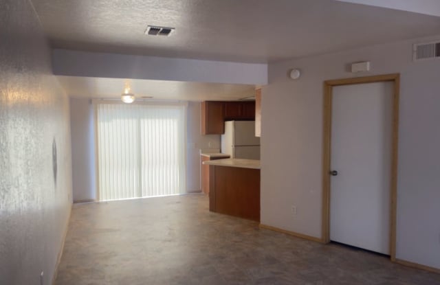 542 Sellers Place - 542 Sellers Place, Henderson, NV 89011