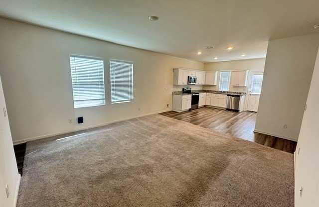 12918 Cygnus Gallery 3