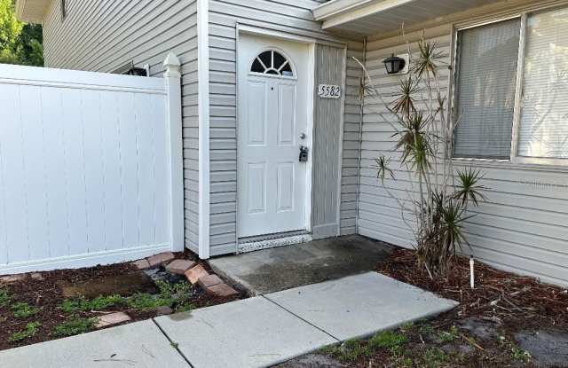 5582 GREEN SHADOWS PLACE photos photos 5582 GREEN SHADOWS PLACE photos photos