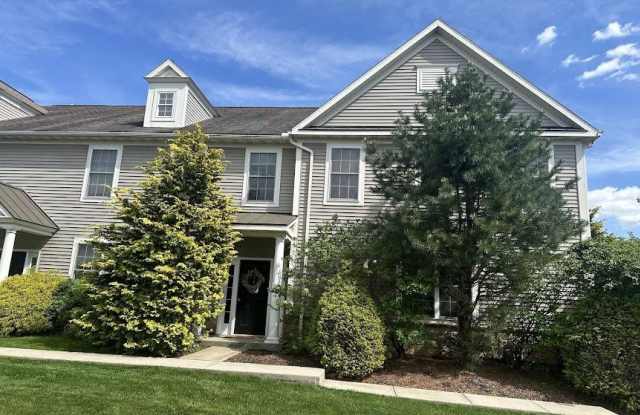 203 SPRINGMONT - 203 Springmont Drive, Berks County, PA 19610