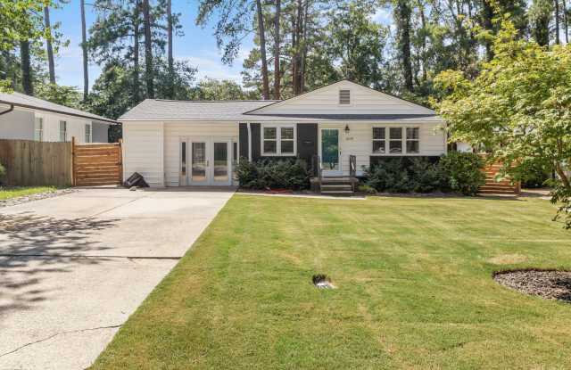 2115 Bellaire Avenue photos photos