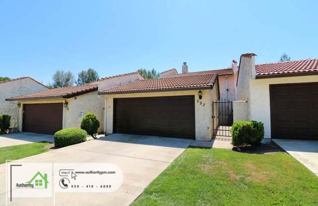 727 Flower Ash Lane, Townhome, Community Pool, Gated Entrance to Front Door. photos photos