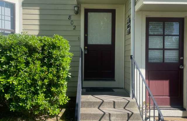 Newly Renovated Townhomes photos photos