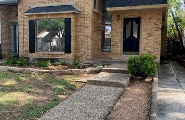 2563 Lindenwood Dr Gallery 3