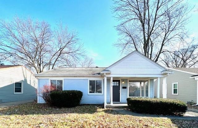3912 COOLIDGE HWY - 3912 Coolidge Highway, Royal Oak, MI 48073