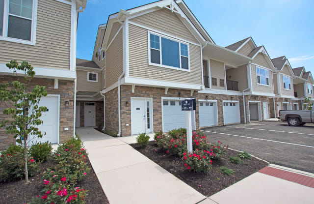 Woodmont Valley at Lower Macungie photos photos