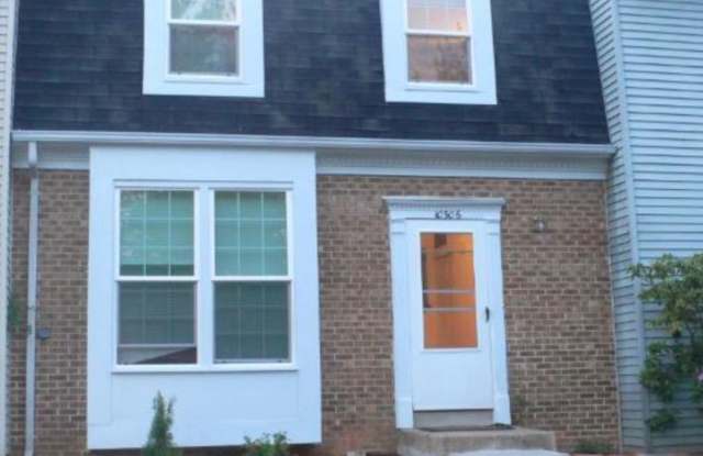Well Mainainted -TH for Rent in Burke - 3 + 2.5 photos photos