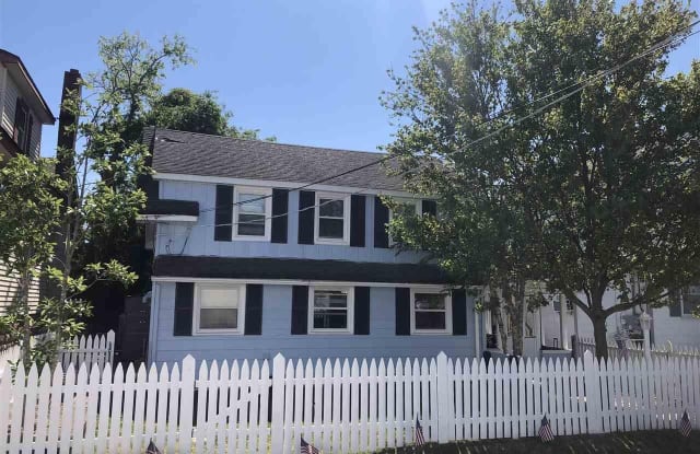 120 N Cornwall Ave - 120 North Cornwall Avenue, Ventnor City, NJ 08406