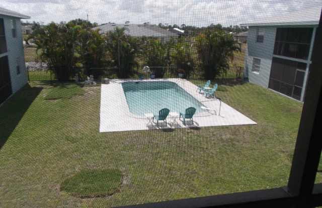449 Royal Poinciana Gallery 2