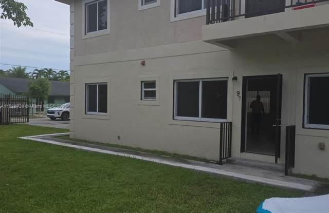 97 NE 59th Ter photos photos