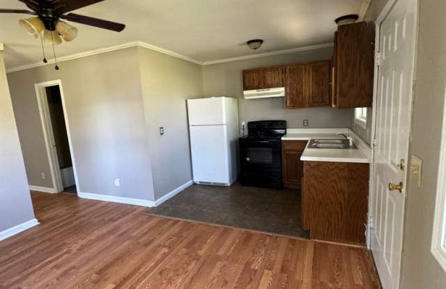 1 Bed / 1 Bath in Bono Available Now photos photos