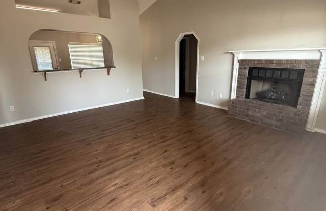 161 Ridgecrest Drive Gallery 3