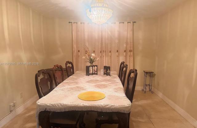 8250 Southwest 116th Street Gallery 4
