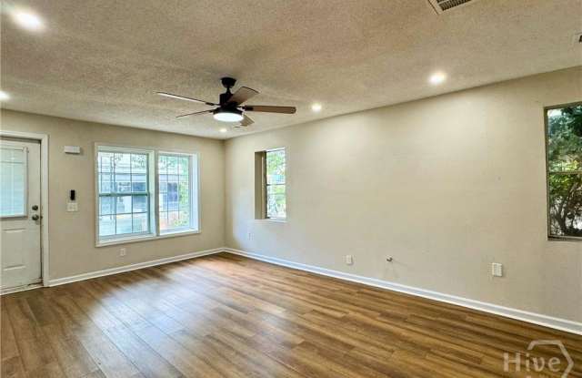 2032 Eppinger Street Gallery 2