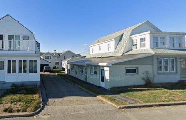 857 Ocean Boulevard - 857 Ocean Boulevard, Rockingham County, NH 03842