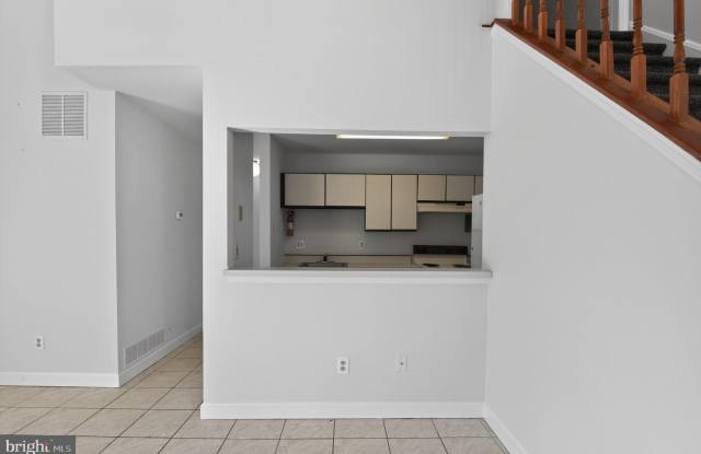2701 CANYON CT Gallery 4