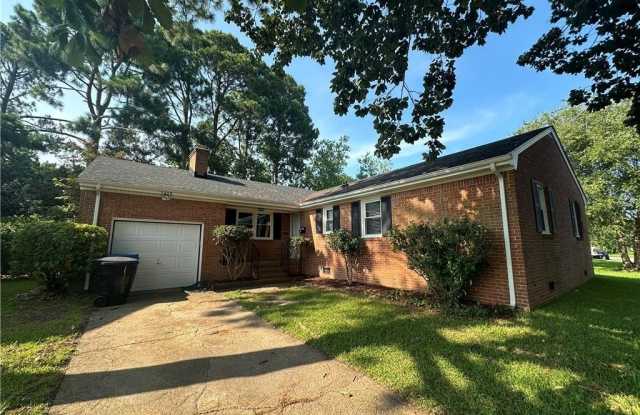 3408 Plum Crescent photos photos