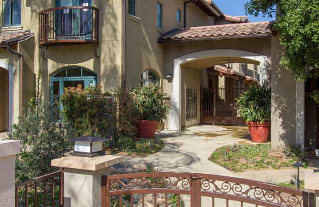 168 S Sierra Madre Boulevard Gallery 4